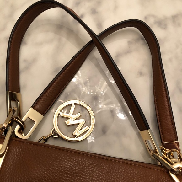 Michael Kors Leather satchel purse - Picture 7 of 8